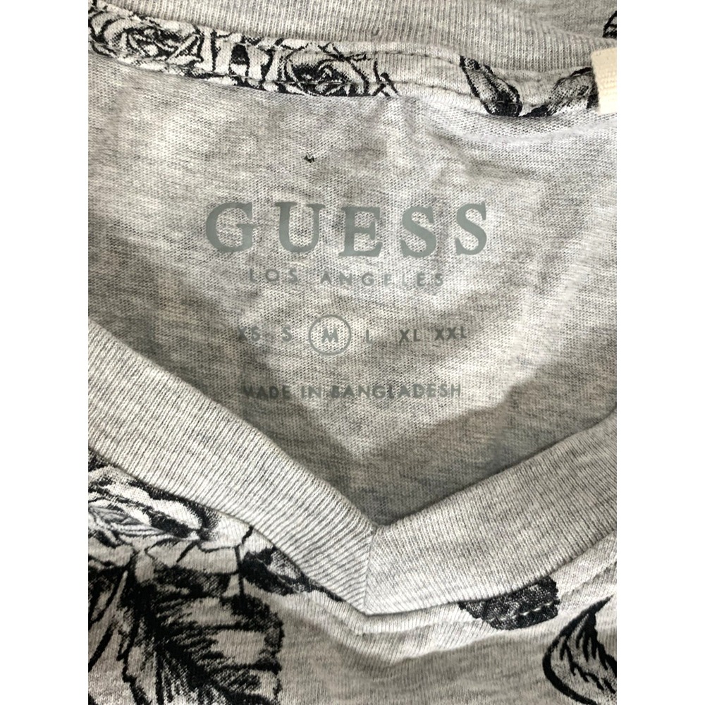 Guess‎ Graphic T-Shirt Mens Medium Gray Skull Roses V-Neck - Picture 6 of 9